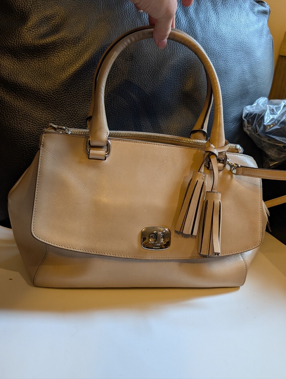 Coach 25390 Legacy Harper tassel Tan Leather Satchel Handbag in GUC